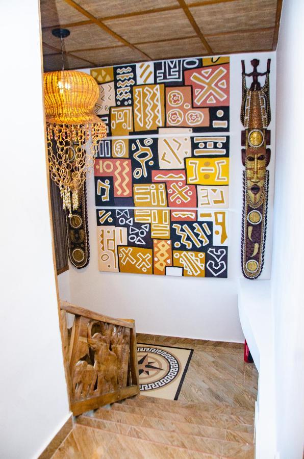 Ike'S Cultural Village Kumasi Kültér fotó