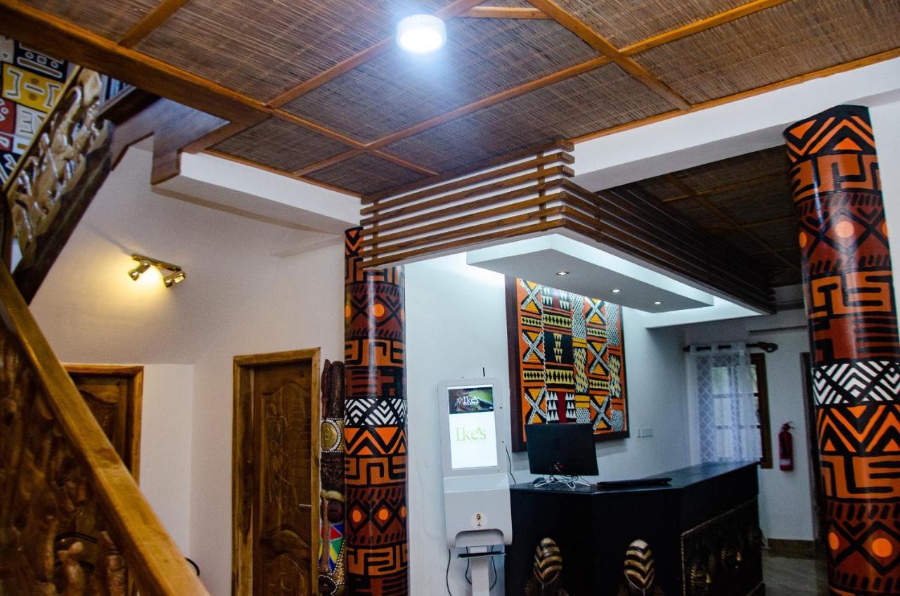 Ike'S Cultural Village Kumasi Kültér fotó