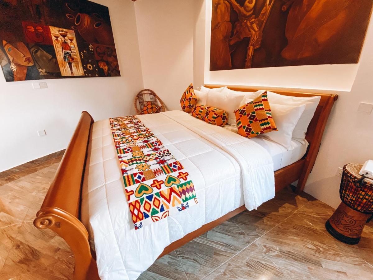 Ike'S Cultural Village Kumasi Kültér fotó